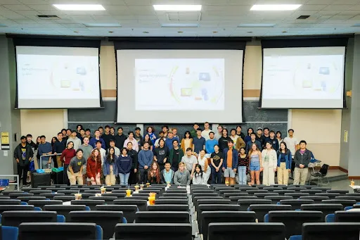 
            Tackle complex real-world problems by building and creating your own
            models with a team. Learn by working on guided projects led by our officers or by
            jumping into Kaggle competitions.